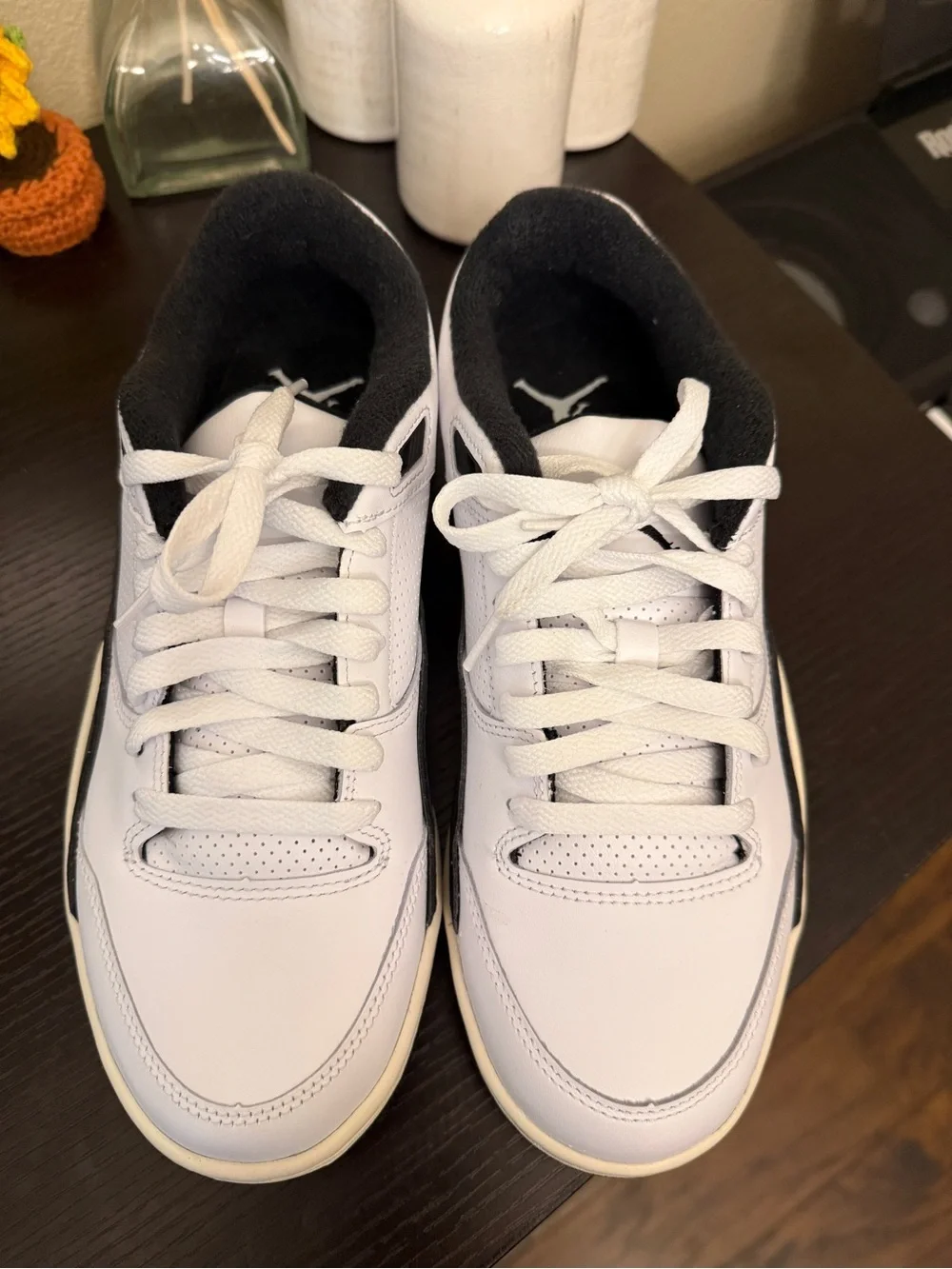 Jordan Flight Court Sneakers - White / Black Mens 8 NIB
